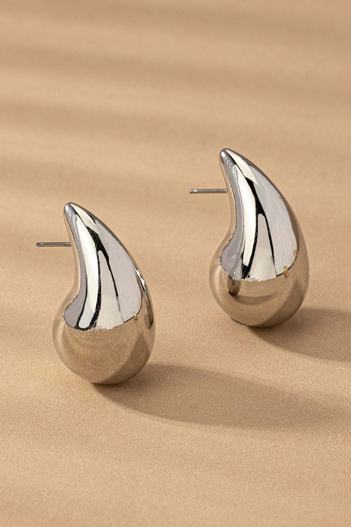 Silver Teardrop Earrings - Brazos Avenue Market