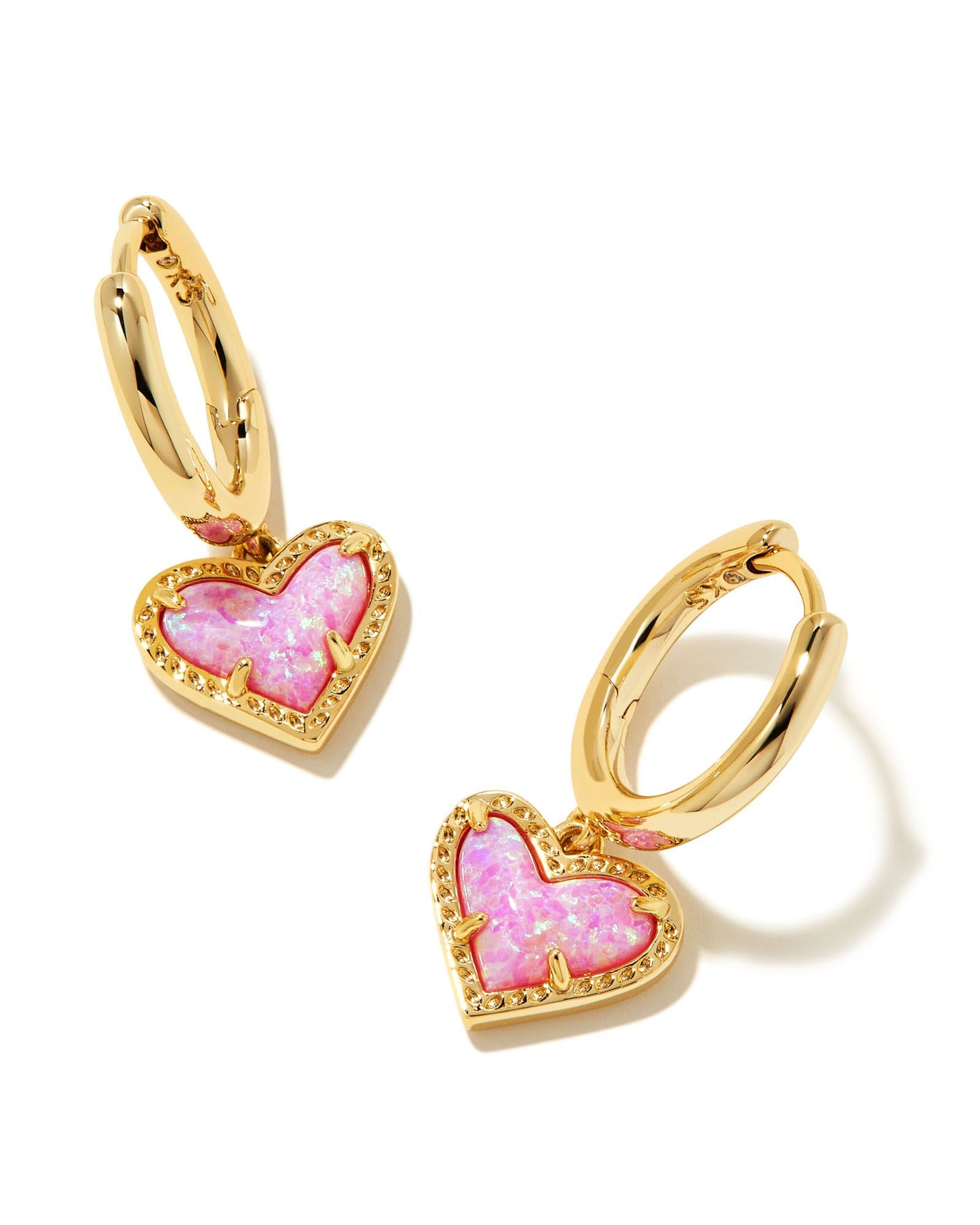 Ari Heart Huggie Earring - Brazos Avenue Market