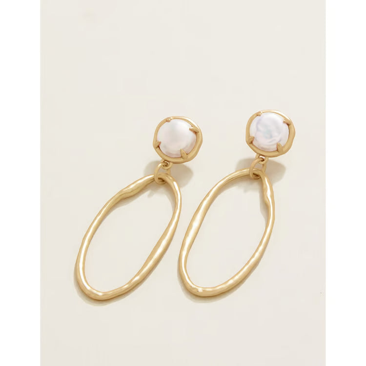 River Club Earrings Pearl