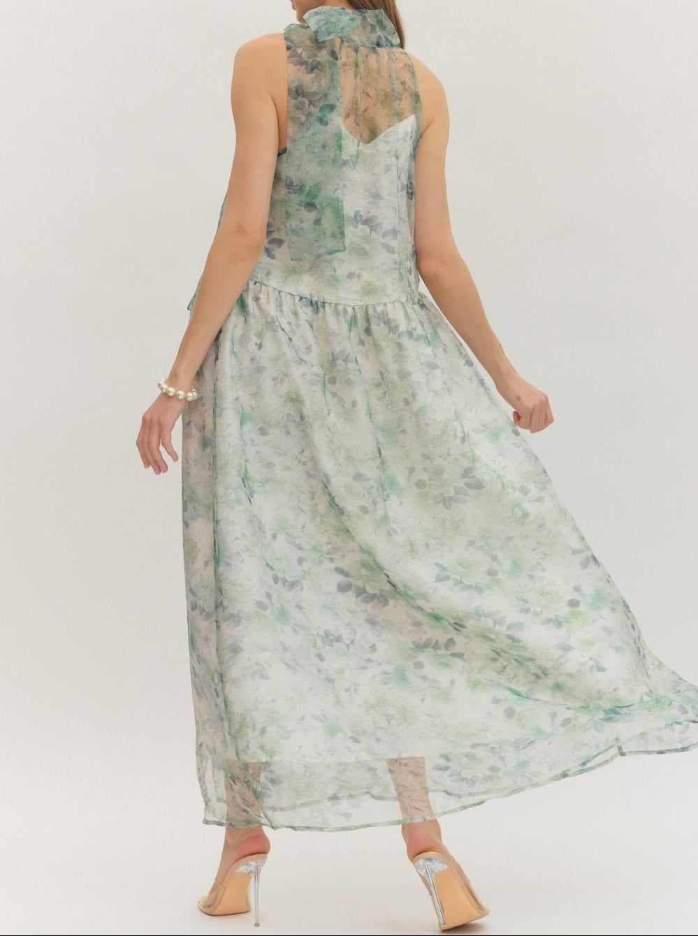 Sage Green Floral Midi Dress - Brazos Avenue Market