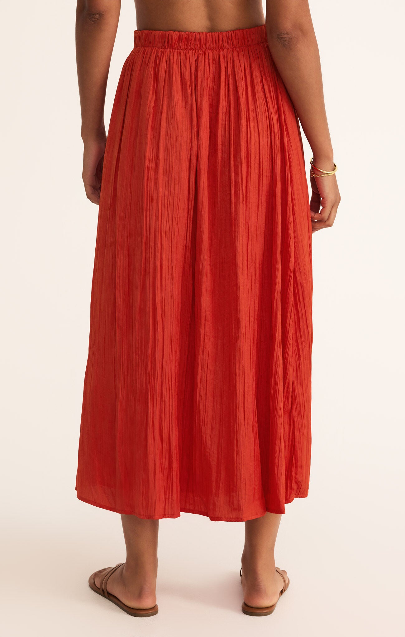 Nicoline Crinkle Midi Skirt - Brazos Avenue Market