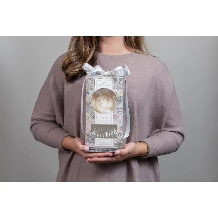 Green Leaf Flower Diffuser - Brazos Avenue Market 