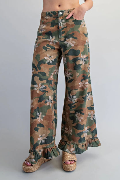 Bleach Washed Camo Ruffled Hem Pants