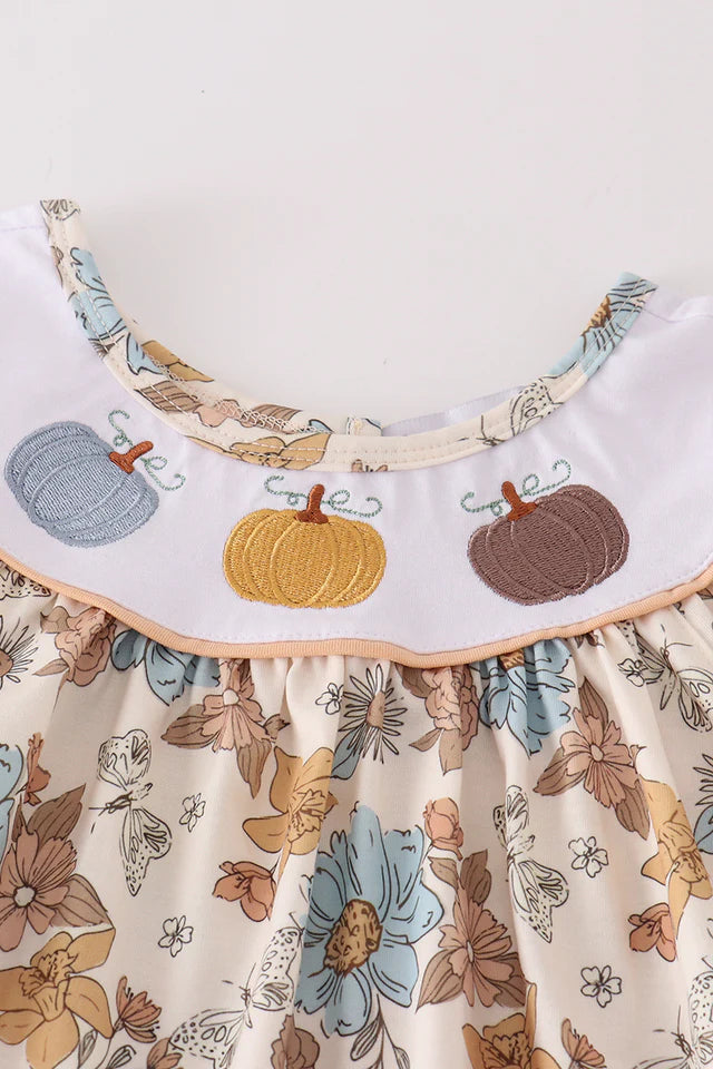 Floral Pumpkin Embroidery Girl Set Floral Pumpkin Embroidery Girl Set