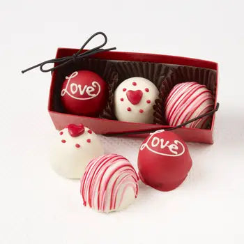 4.5 oz 3pc Fudge Love Truffle Hearts - Brazos Avenue Market 