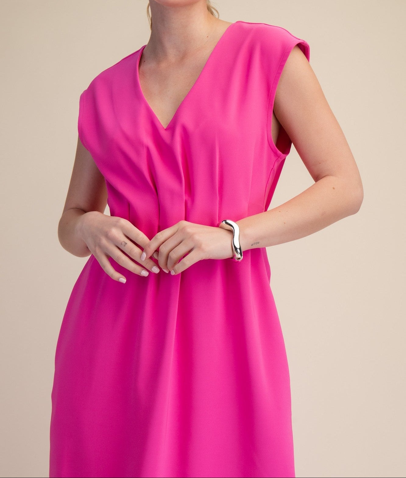 Pretty In Pink Midi Dress - Brazos Avenue Market 