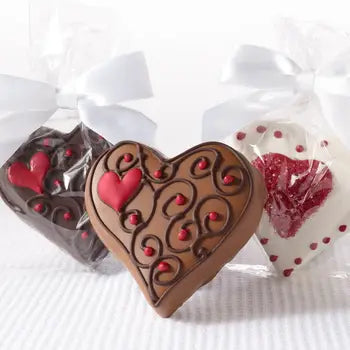 4.5oz Frosted Heart Truffle