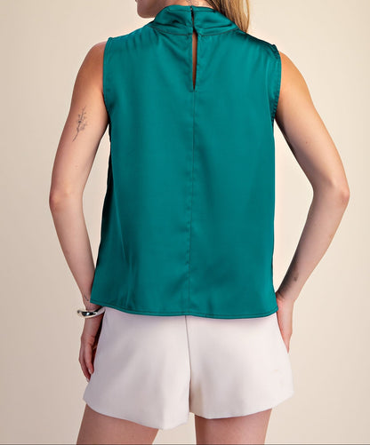 Mock-neck Sleeveless Top