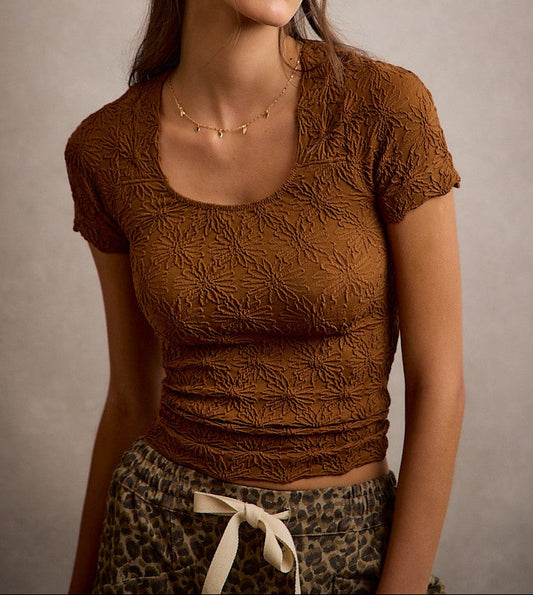 Floral Patterned Texture Seamless Short Sleeve Top