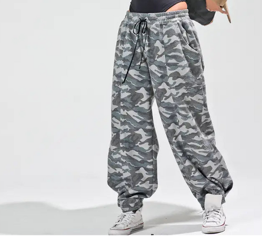 Camo Washed Barrel Shaped Jogger