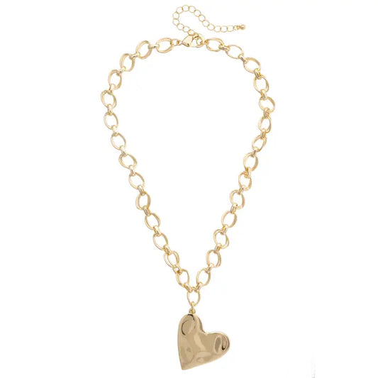 Elise Hammered Heart Cable Chain Necklace in Shiny Gold - Brazos Avenue Market 