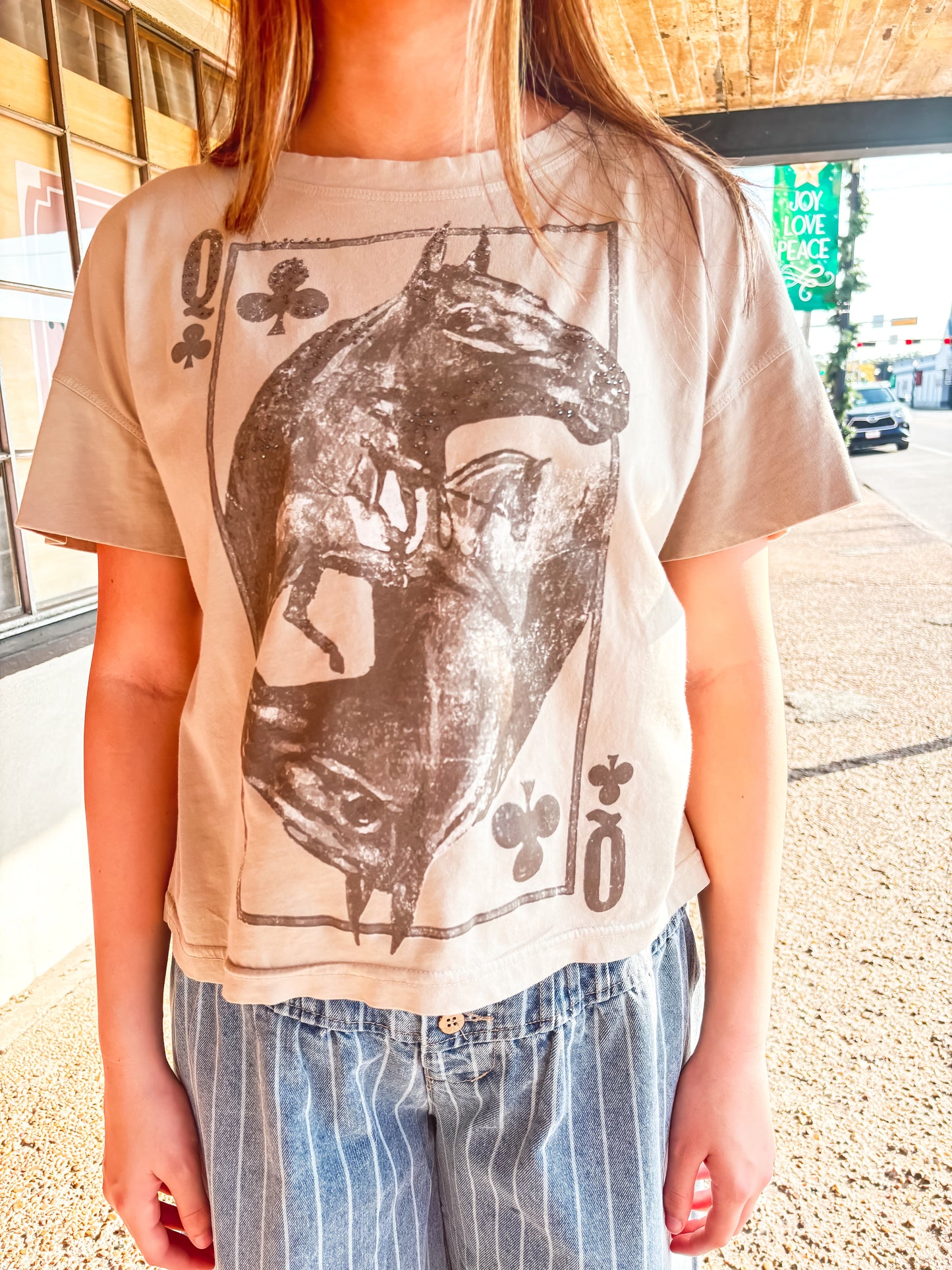 Horse Queen Hi-Lo Tee - Brazos Avenue Market 