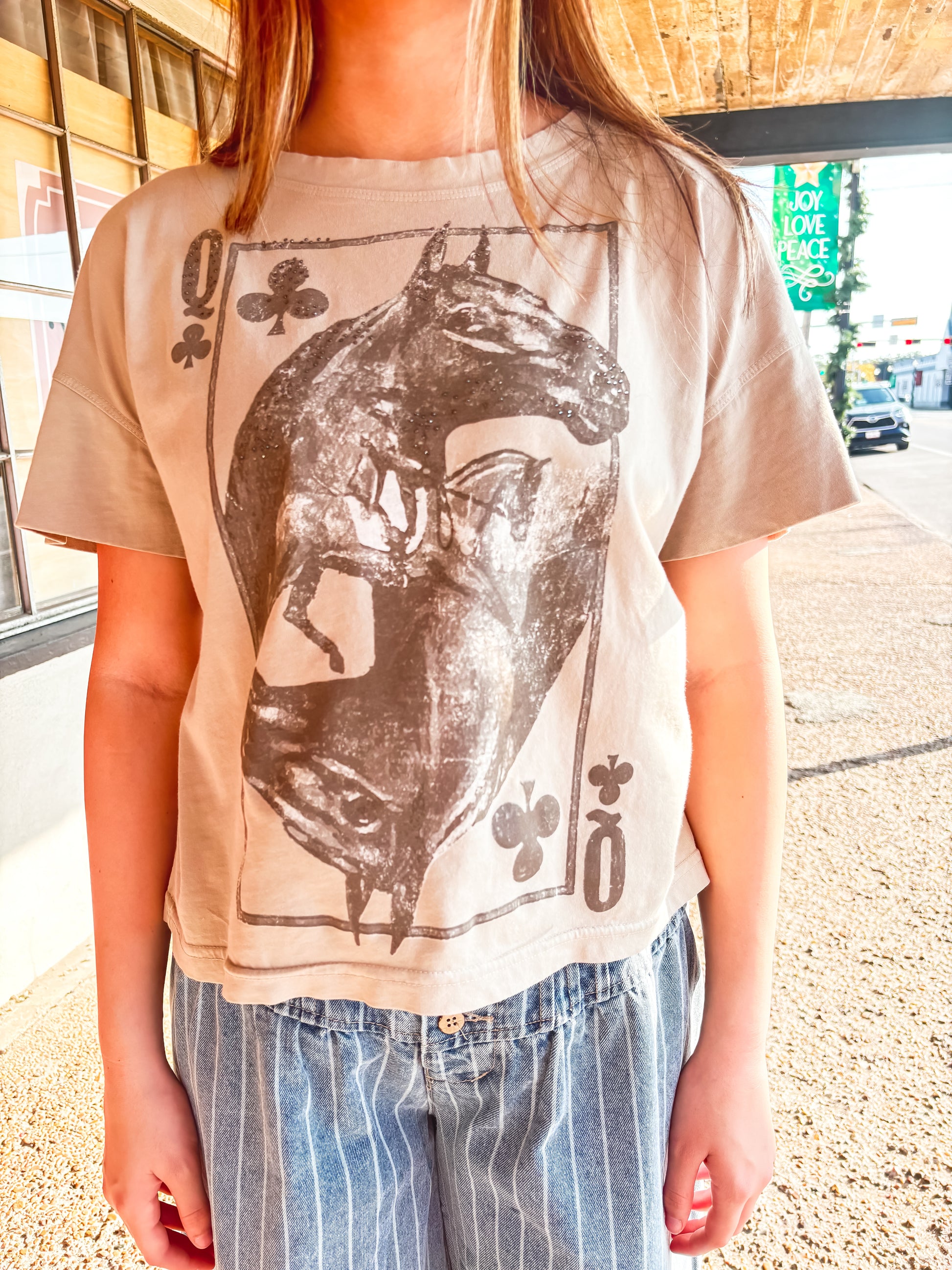 Horse Queen Hi-Lo Tee - Brazos Avenue Market 