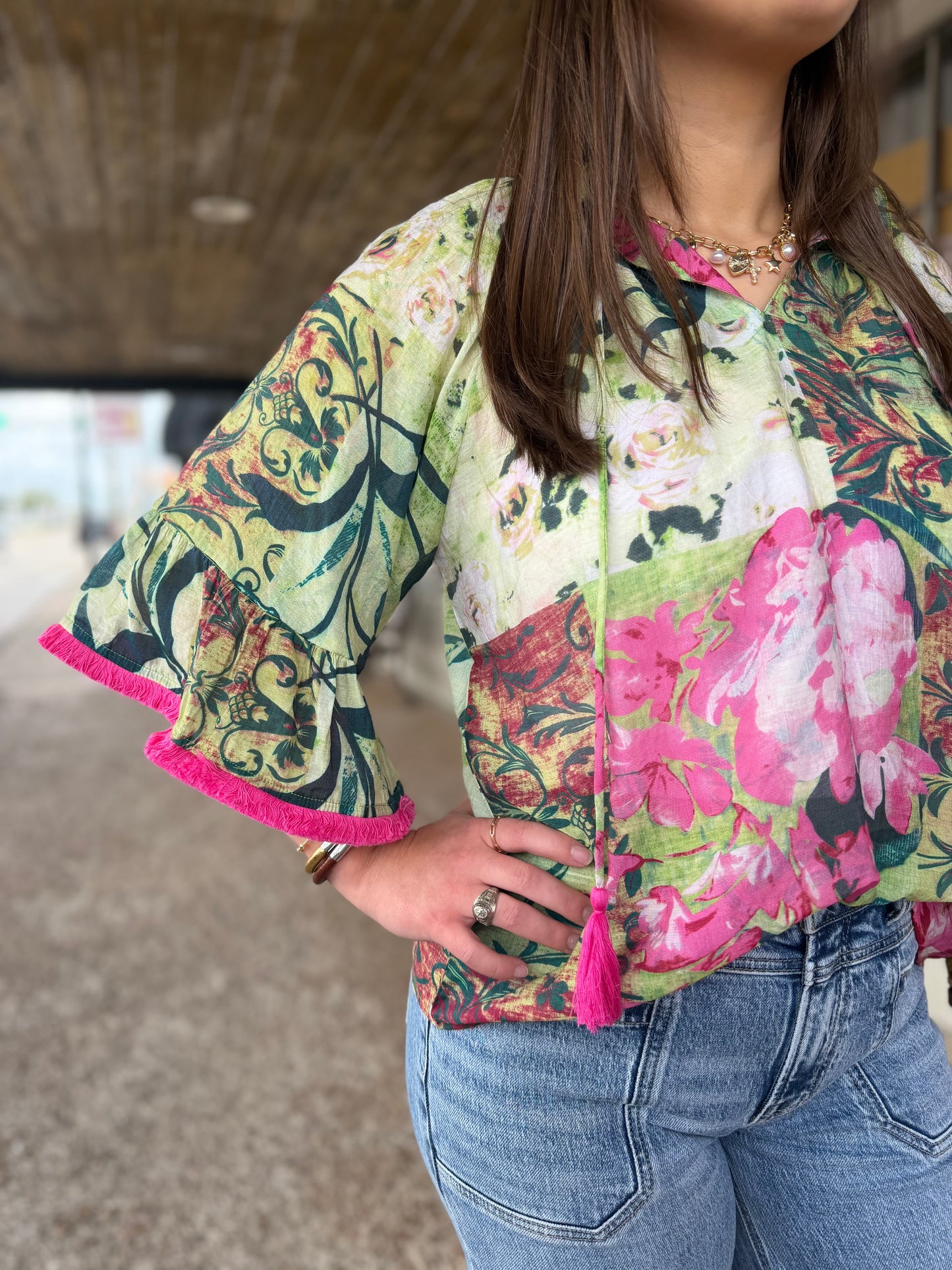 Tassel Front Fringe Sleeve Floral Top