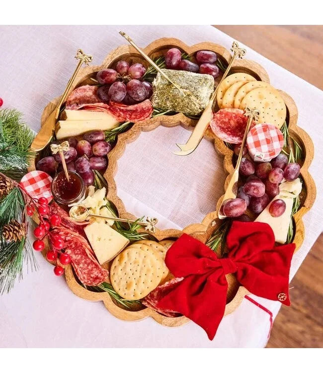 Wreath Magnetic Bow Serving Board - Brazos Avenue Market 