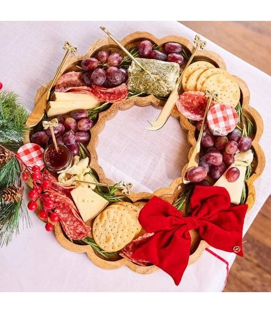 Wreath Magnetic Bow Serving Board - Brazos Avenue Market 