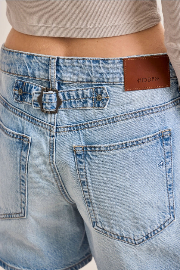 Hidden Jeans Sammie Barrel Shorts - Brazos Avenue Market 