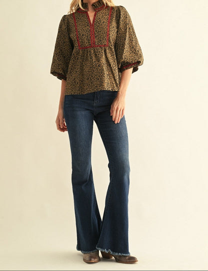 Ruffled Neck Stitch Detail Leopard Top