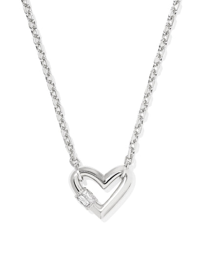 Emery Heart Short Pendant Necklace - Brazos Avenue Market 