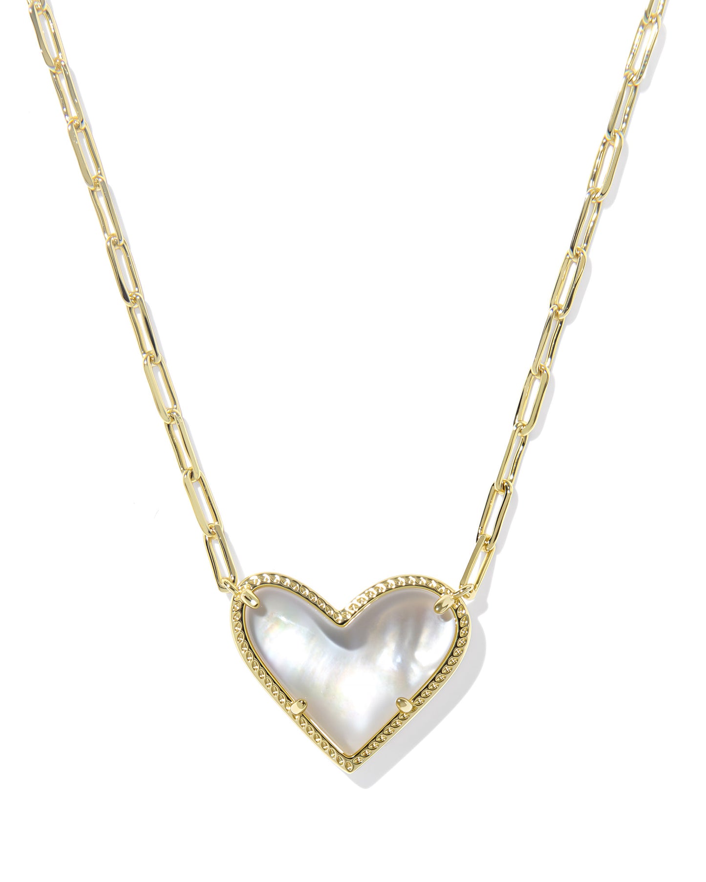 Ari Heart Statement Short Pendant Necklace - Brazos Avenue Market 