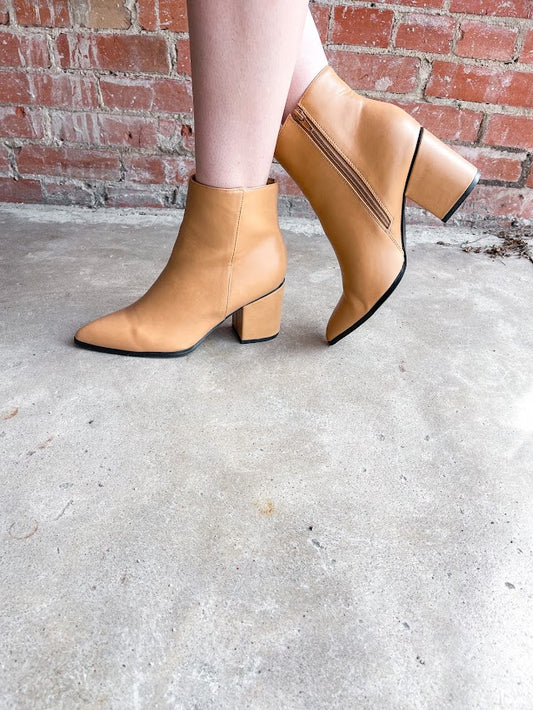 Vilma Ankle Boots