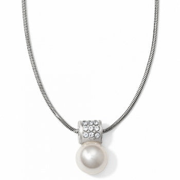 Meridian Petite Pearl Necklace - Brazos Avenue Market 