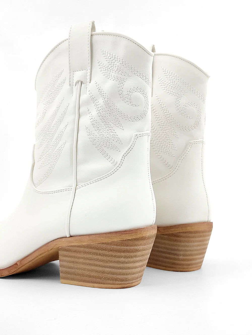 Zahara Boot - White