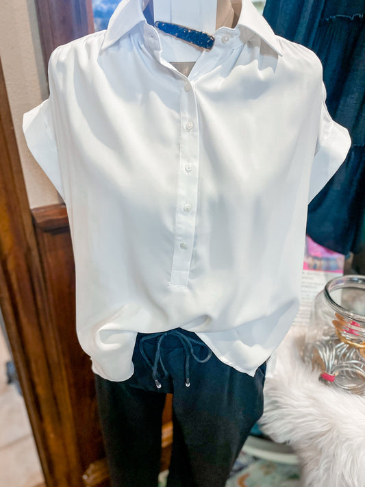Offwhite Button Front Ruffle Sleeve Flowy Top